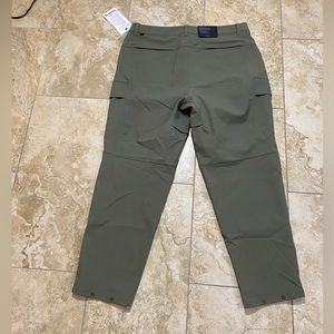 Lululemon Utilitarian Cargo Pant 29’’
